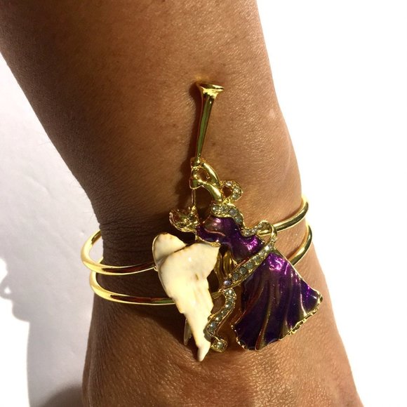 Gorgeous Purple Angel with trumpet Bangle - Picture 3 of 4